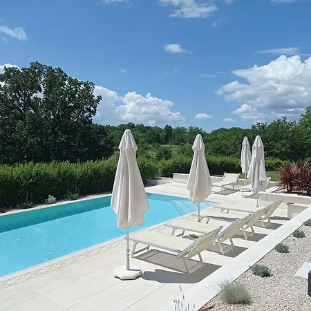 Terra Histria - Boutique Stone House Ferienhaus *